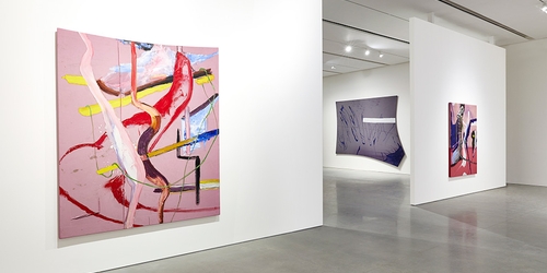 Джулиан Шнабель открыл свою первую выставку в Галерее Пейс