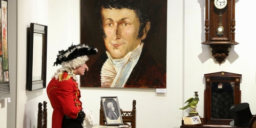 В Калининграде открылась крупная выставка в честь Гофмана