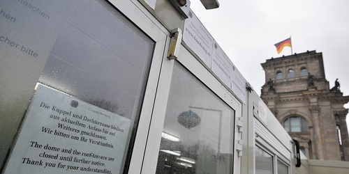 В Берлине отменяют крупнейшие культурные мероприятия из-за коронавируса