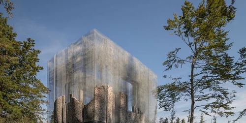 Итальянский скульптор превратил руины в современную инсталляцию