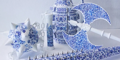 Французская художница создала оружие из керамики