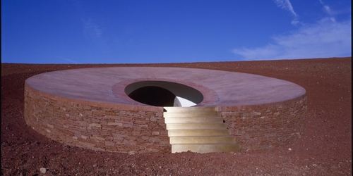 Канье Уэст снял фильм внутри известнейшего произведения Джеймса Таррелла