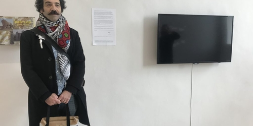 Майкл Раковиц остановил свое произведение в американском музее в знак протеста