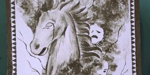 Филиппинская художница пишет картины с помощью пепла