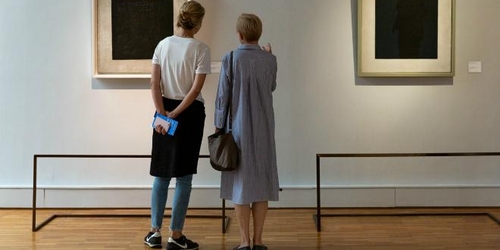 Третьяковская галерея провела перформанс в честь дня рождения Малевича