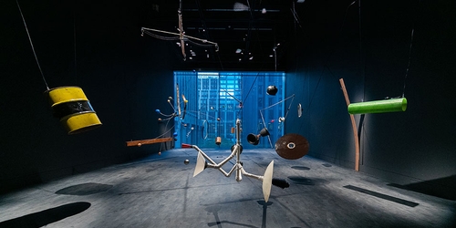 Музей современного искусства показал огромную звуковую инсталляцию