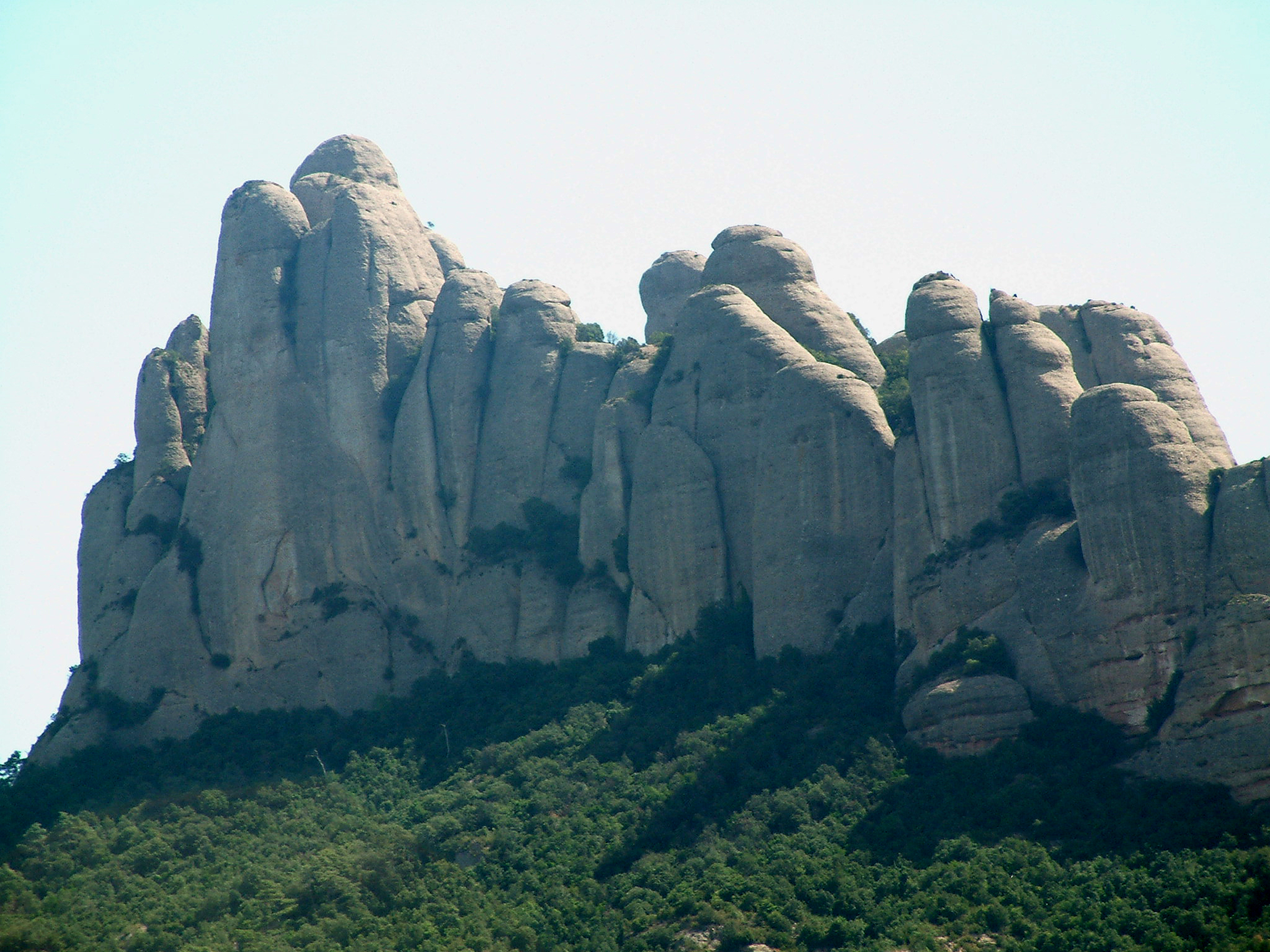 Гора Montserrat